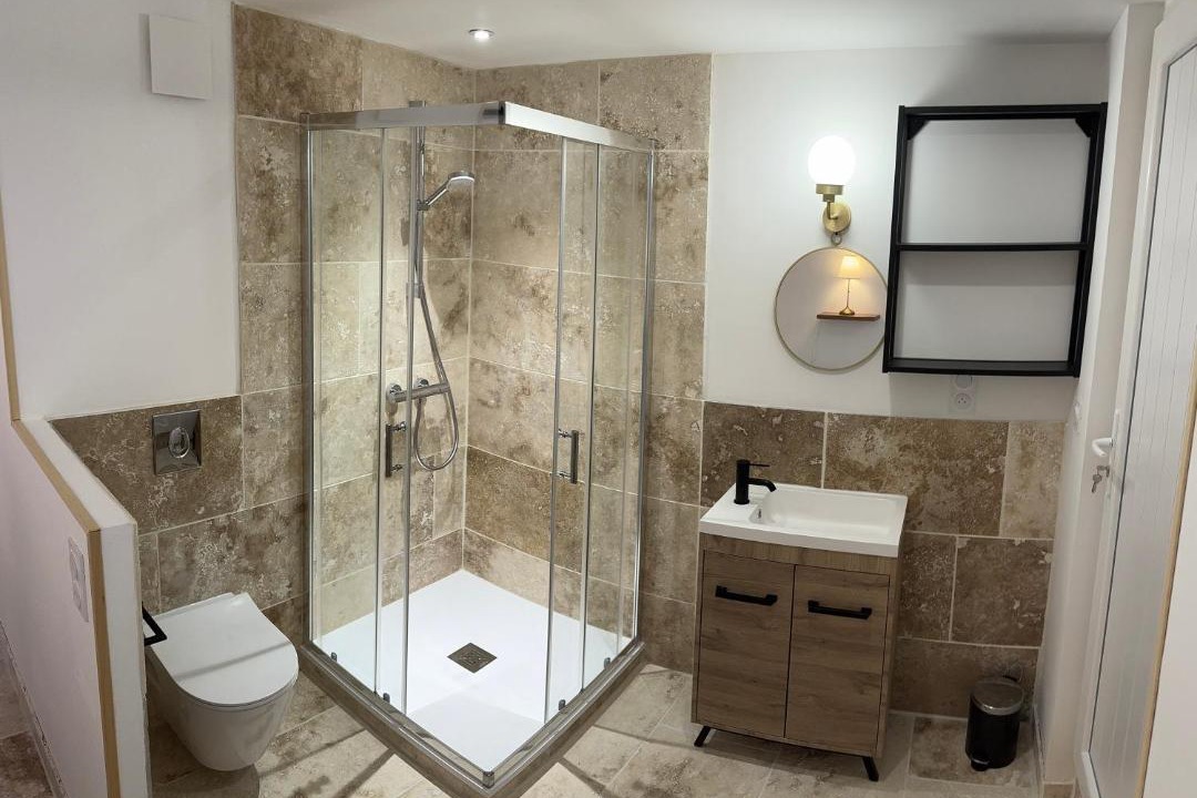 Photo of Bathroom in Loches