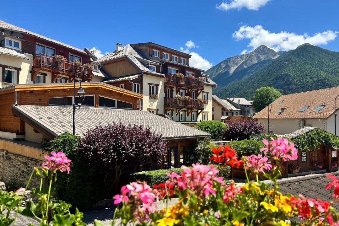 Photo of Others in Ancelle