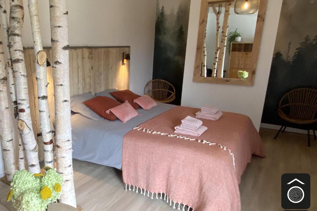 Photo of Others in Anstaing