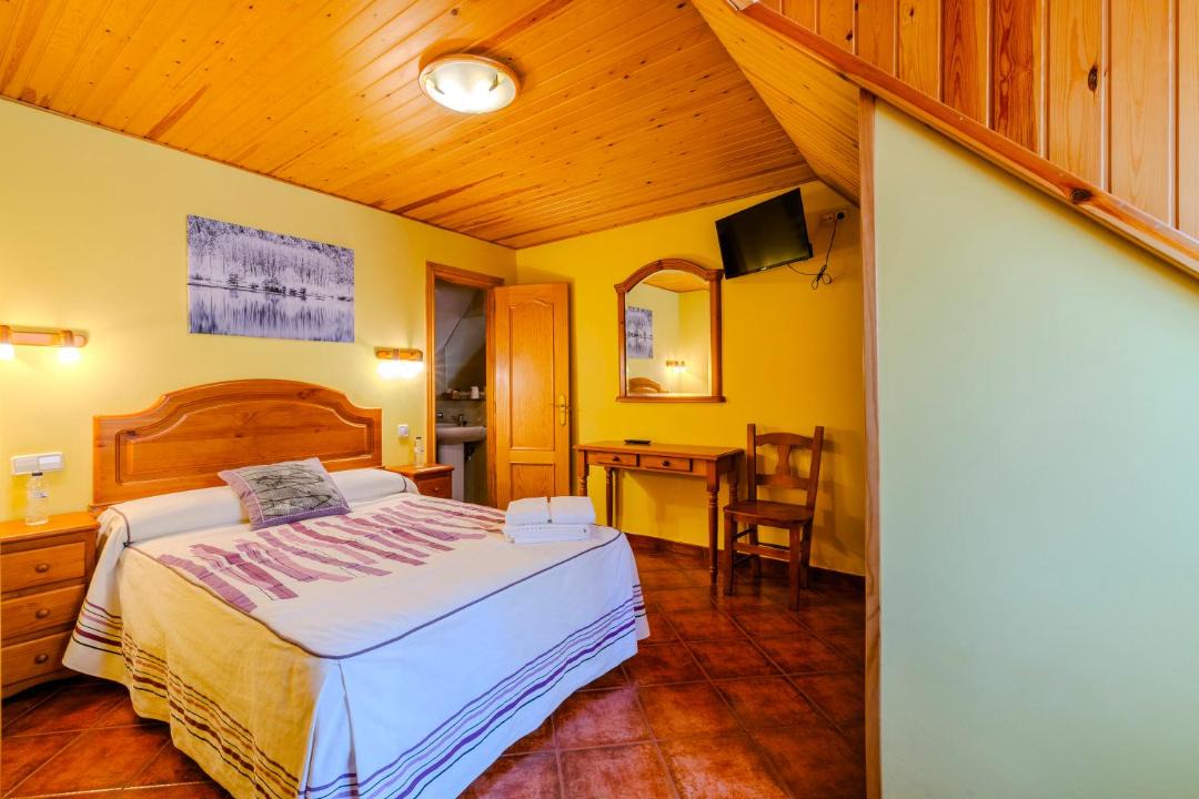Photo of Bedroom in Chisagues