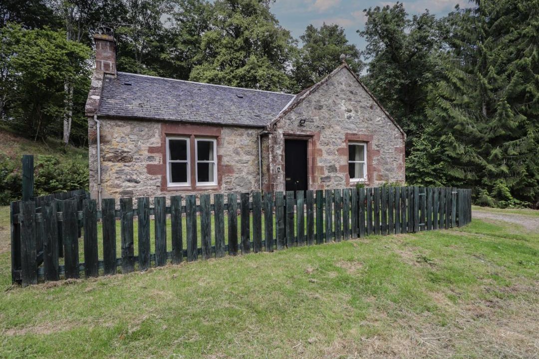 Photo of Others in Strathpeffer