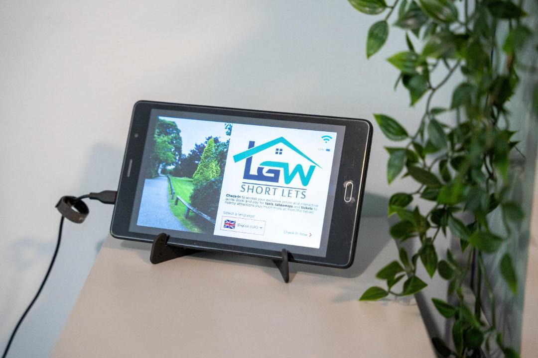 Photo of Others in Salfords