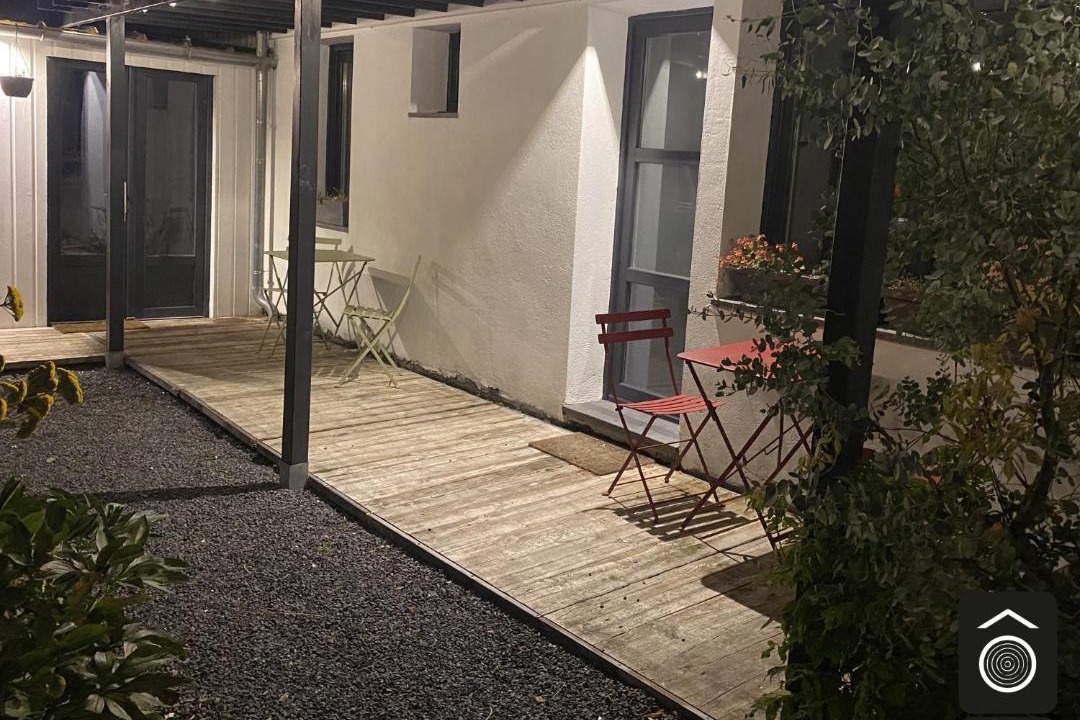 Photo of Others in Anstaing