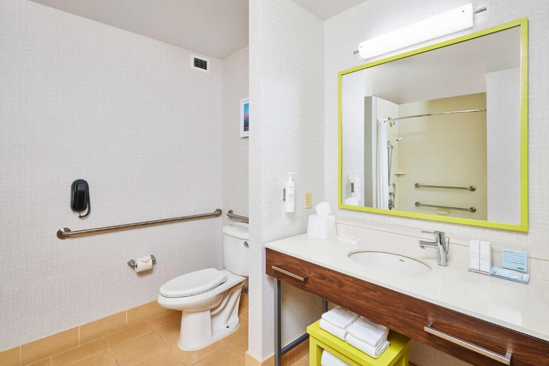 Photo of Bathroom in Ridgecrest