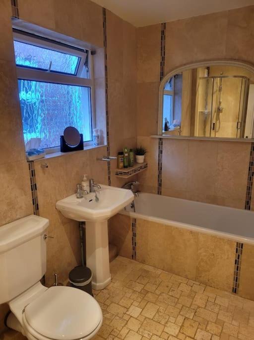 Photo of Bathroom in Netley