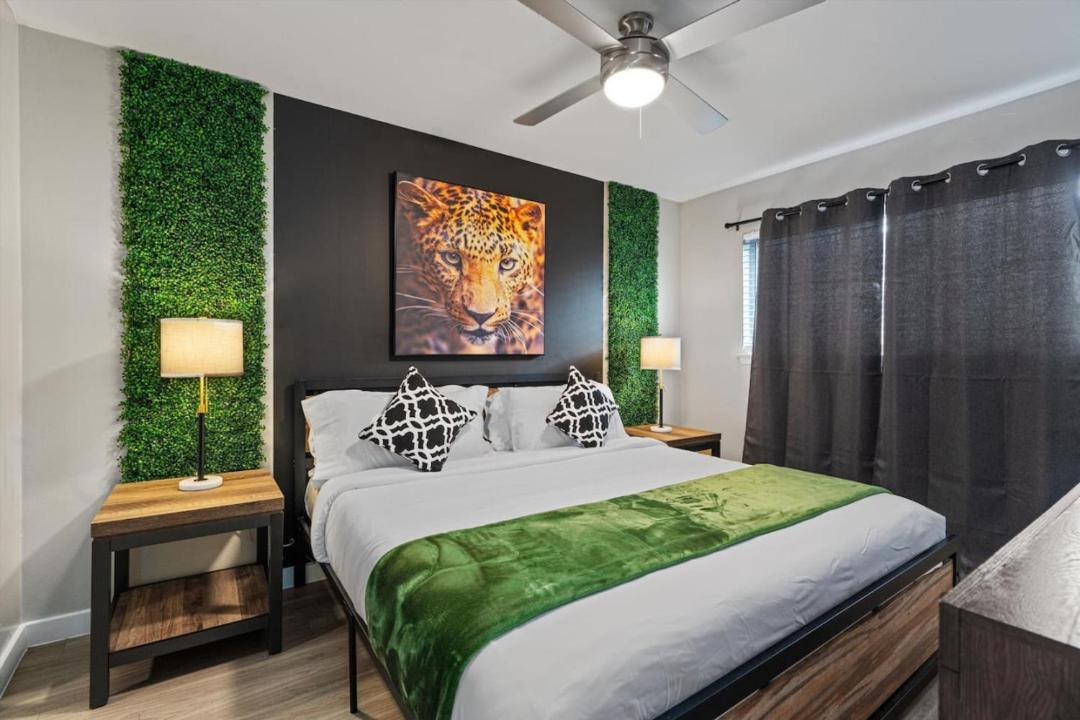 Photo of Bedroom in Hyde Park