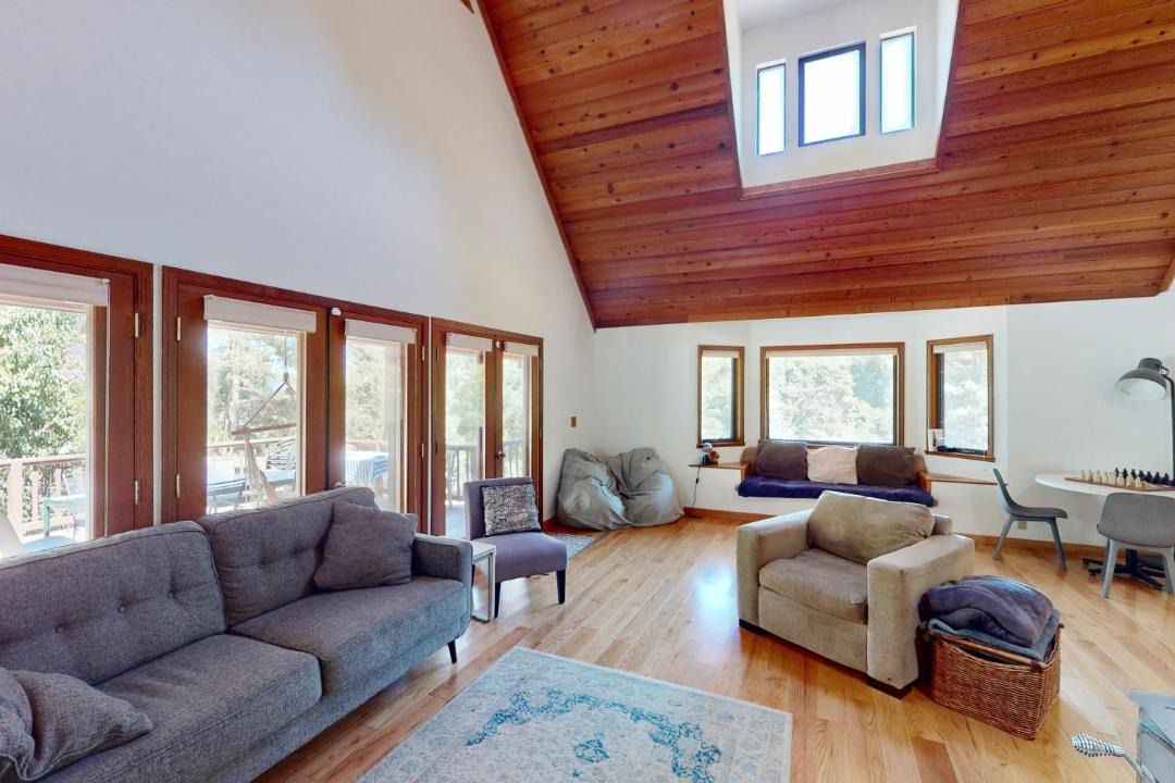 Photo of Others in Freestone