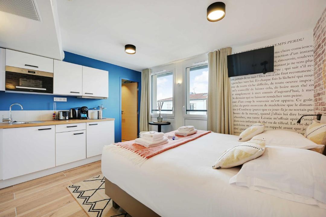 Photo of Others in Vanves