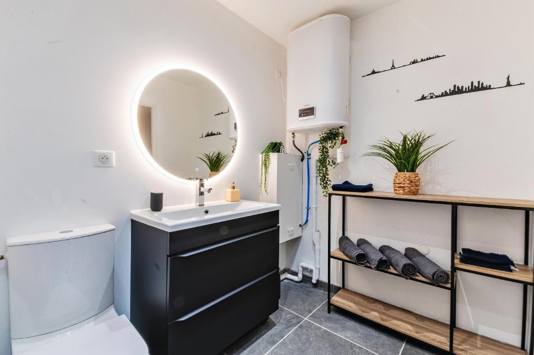 Photo of Bathroom in Montluel