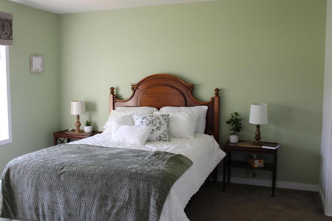 Photo of Bedroom in Clare