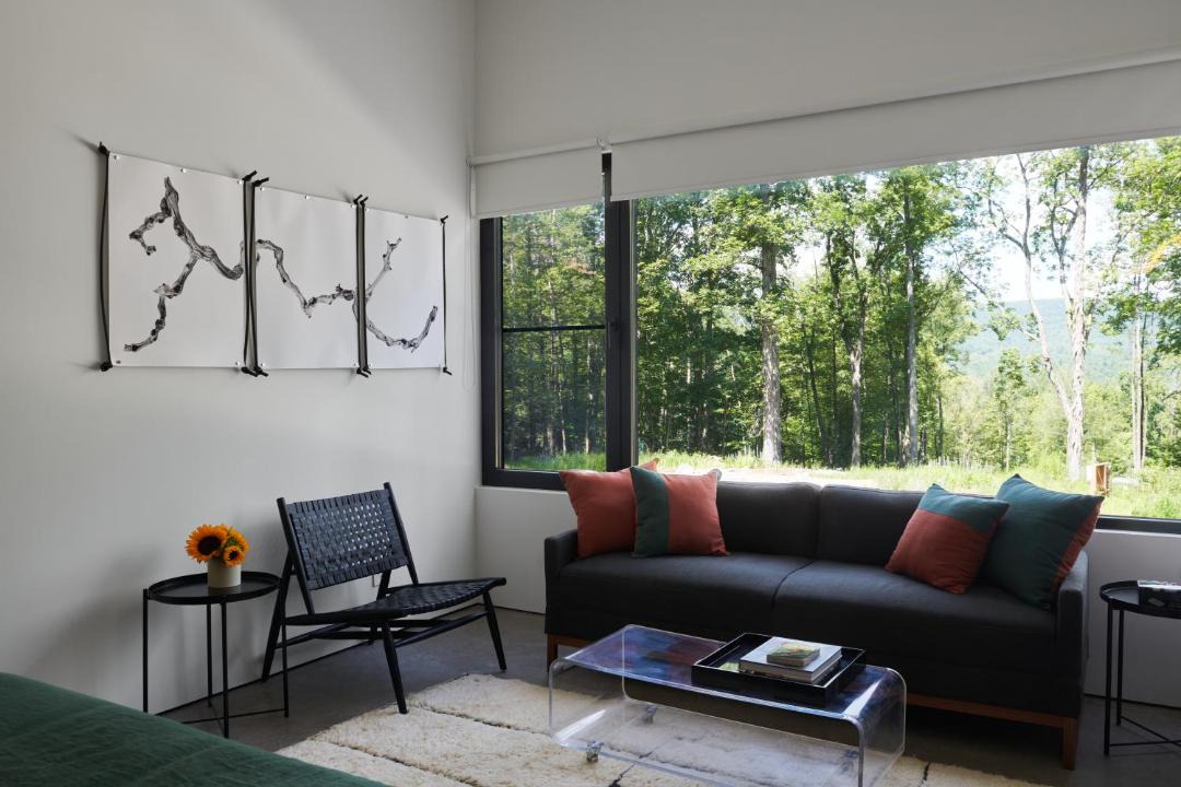 Photo of Livingroom in Bearsville