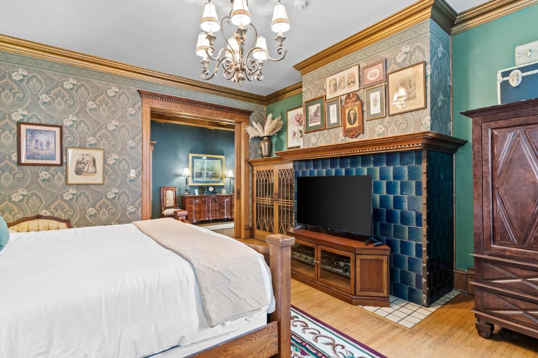 Photo of Bedroom in Springfield