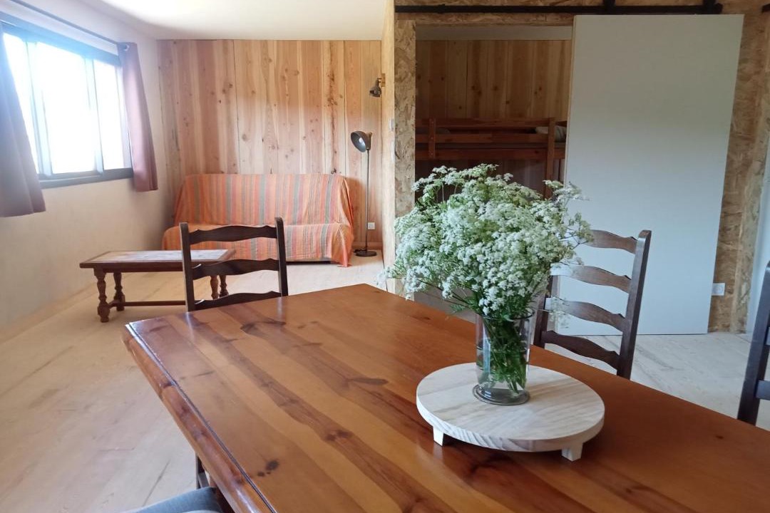 Photo of Others in Premian