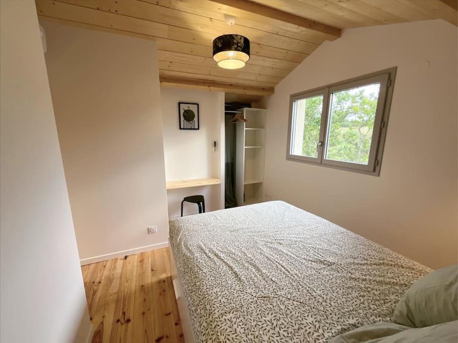 Photo of Bedroom in Champdieu