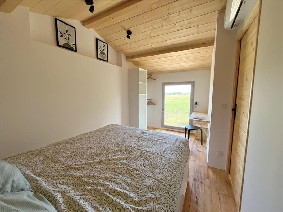 Photo of Bedroom in Champdieu