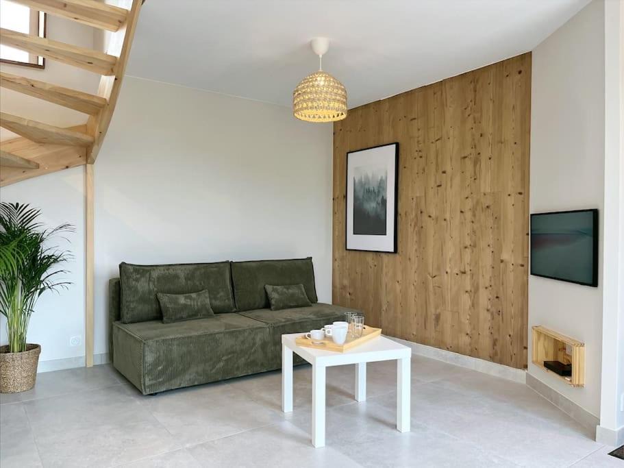 Photo of Livingroom in Champdieu