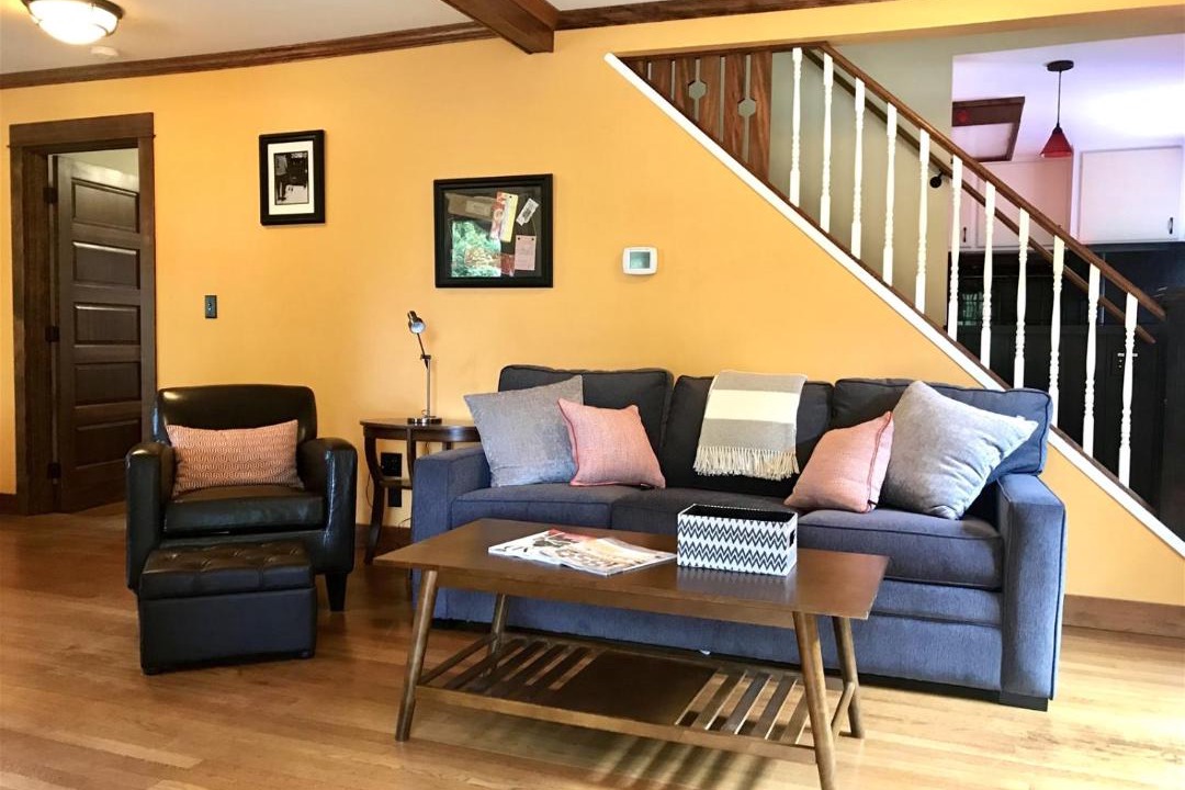 Photo of Livingroom in Old Bend