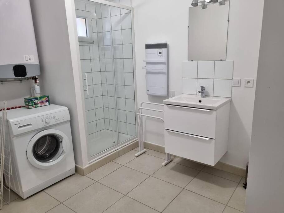 Photo of Bathroom in Pouzilhac