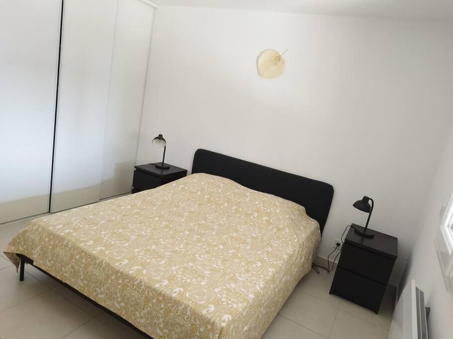 Photo of Bedroom in Pouzilhac