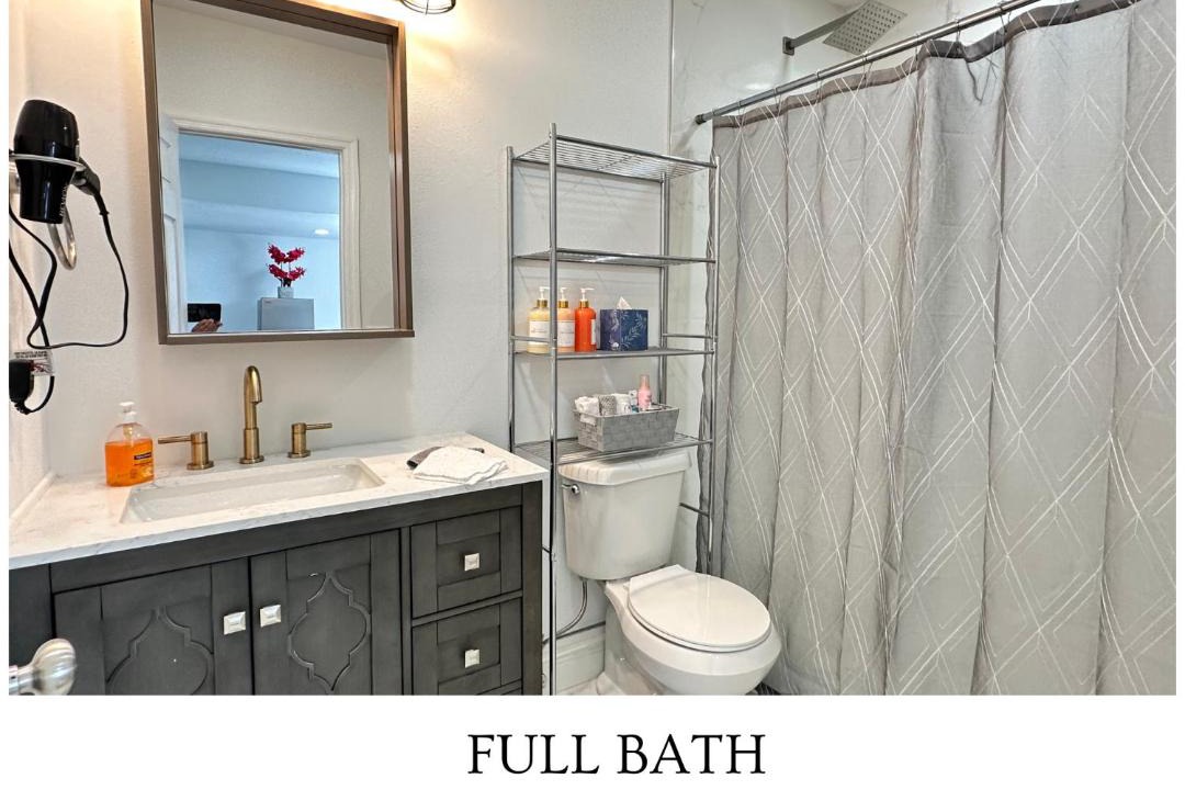 Photo of Bathroom in Lutz