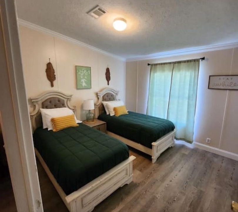 Photo of Bedroom in Pine Grove