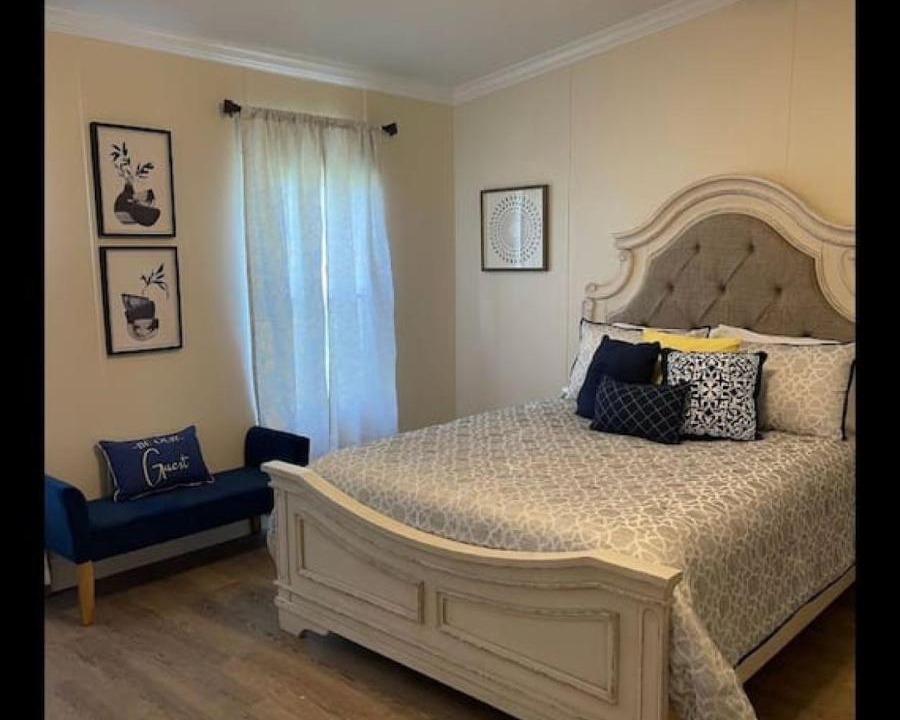 Photo of Bedroom in Pine Grove