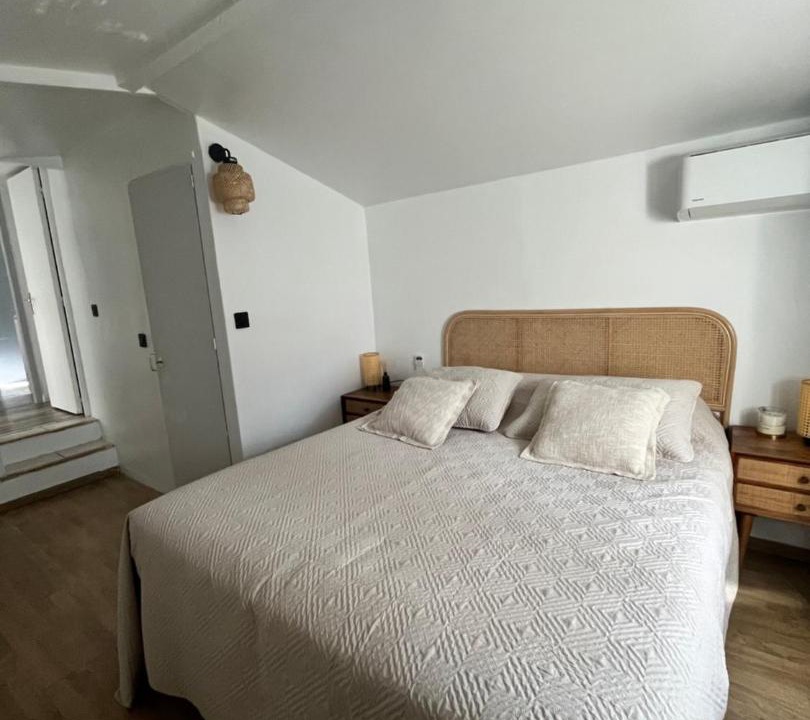 Photo of Bedroom in Puyvert