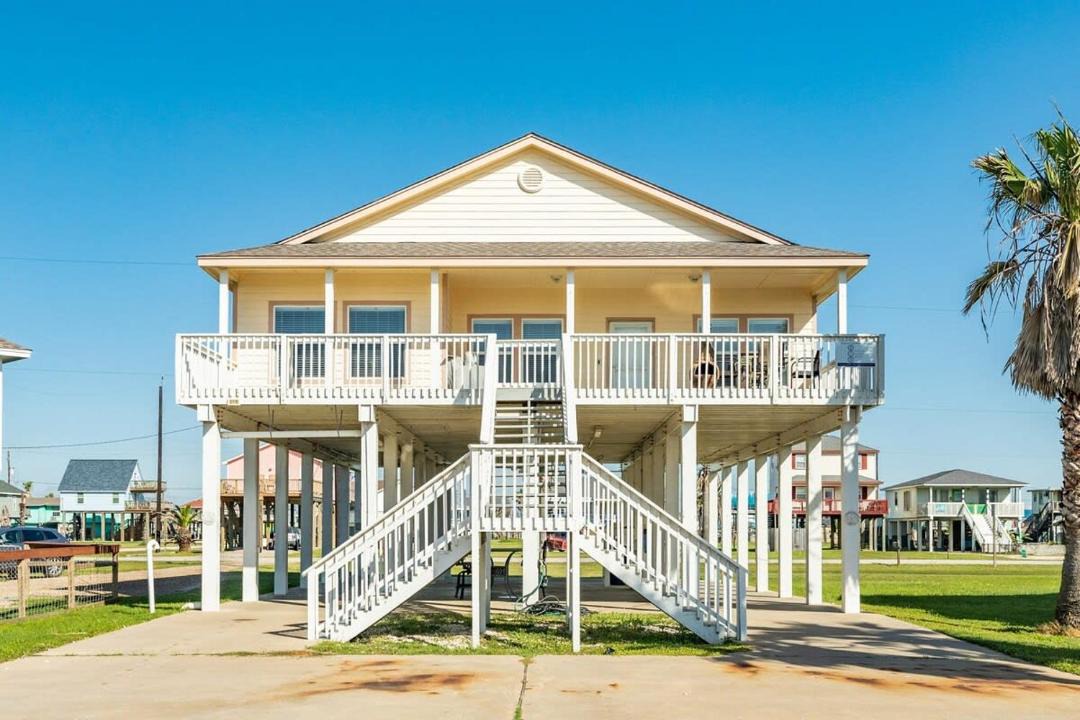 Photo of Others in Surfside Beach