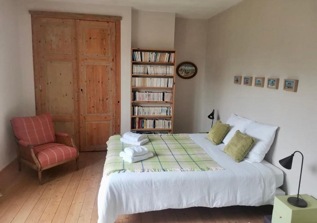 Photo of Bedroom in Sauveterre-Saint-Denis