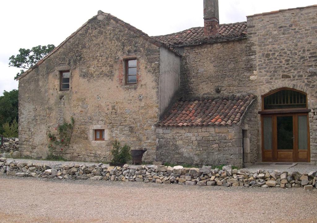 Photo of Buildings in Sainte-Eulalie-de-Cernon