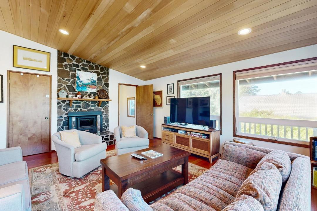 Photo of Livingroom in Manzanita
