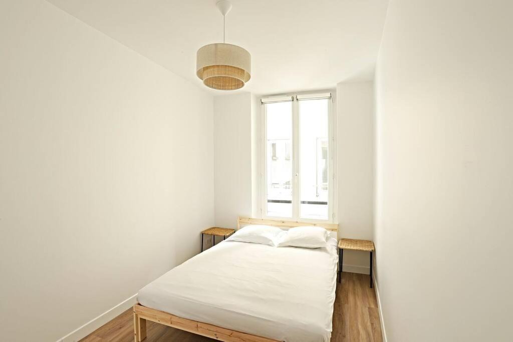 Photo of Bedroom in 6th Arrondissement