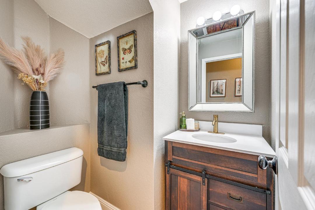 Photo of Bathroom in Rovey Farm Estates
