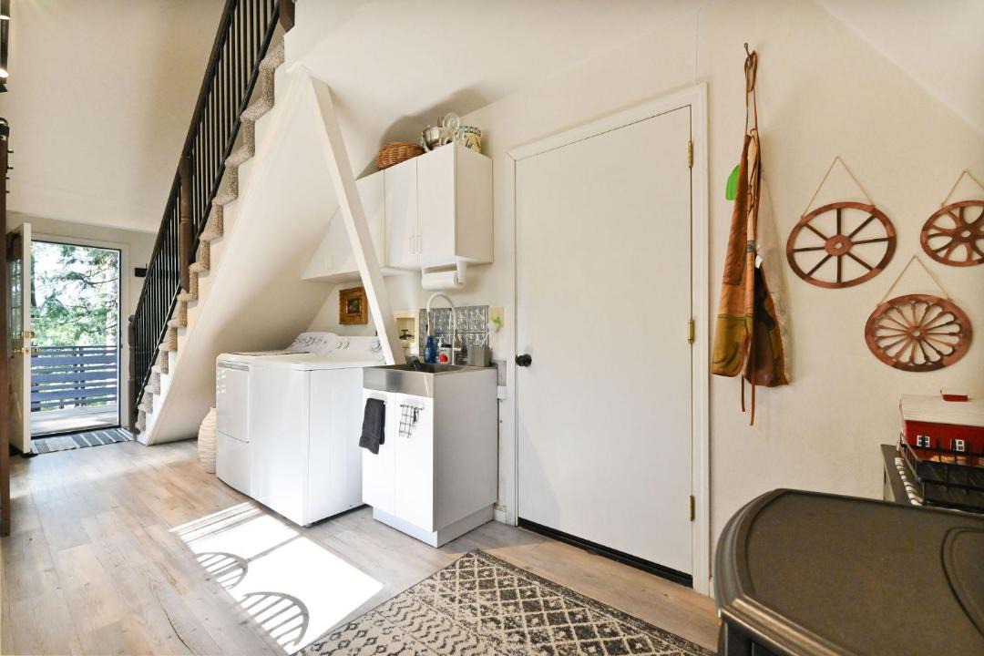 Photo of Others in Hathaway Pines