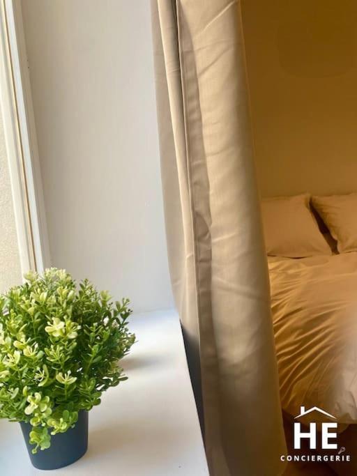 Photo of Bedroom in Montargis