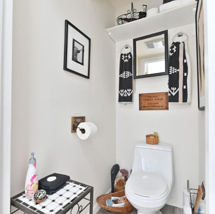 Photo of Bathroom in Hathaway Pines