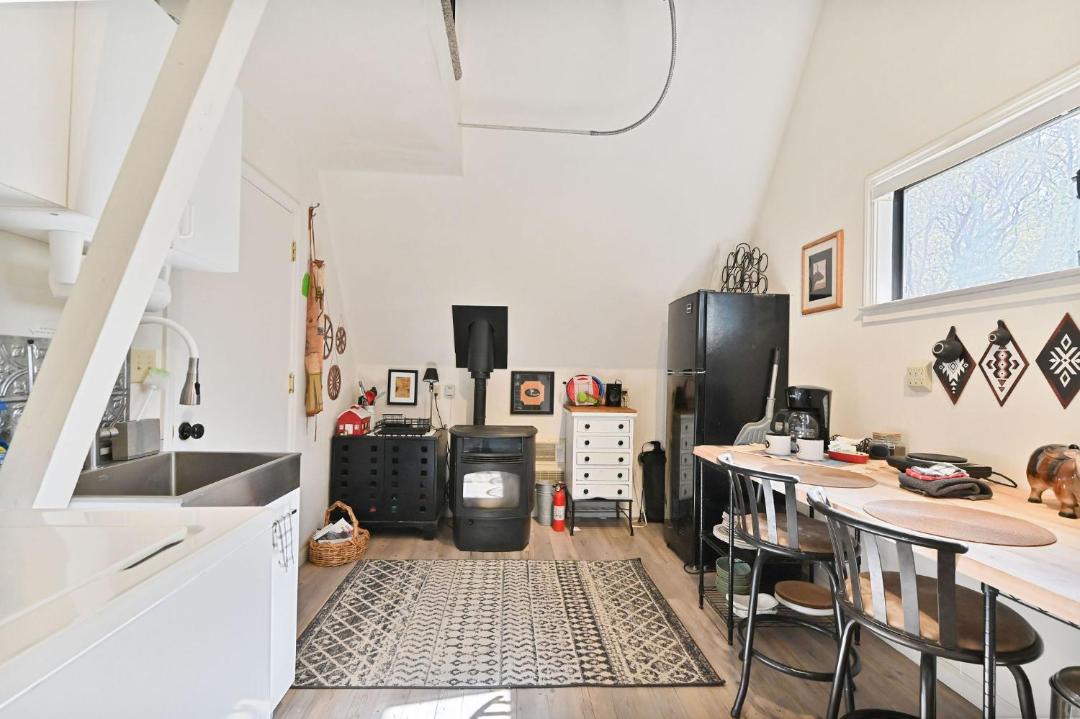 Photo of Others in Hathaway Pines