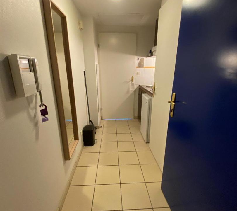 Photo of Others in Idron