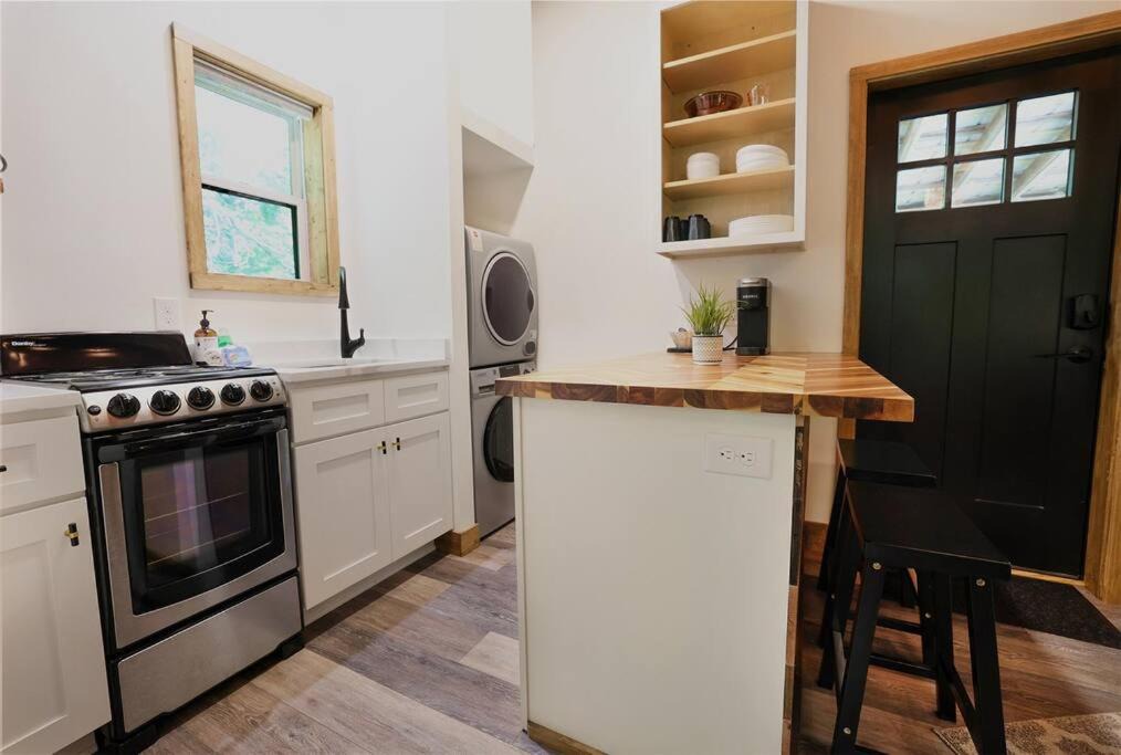 Photo of Kitchen in Bynum