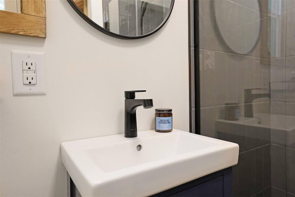 Photo of Bathroom in Bynum