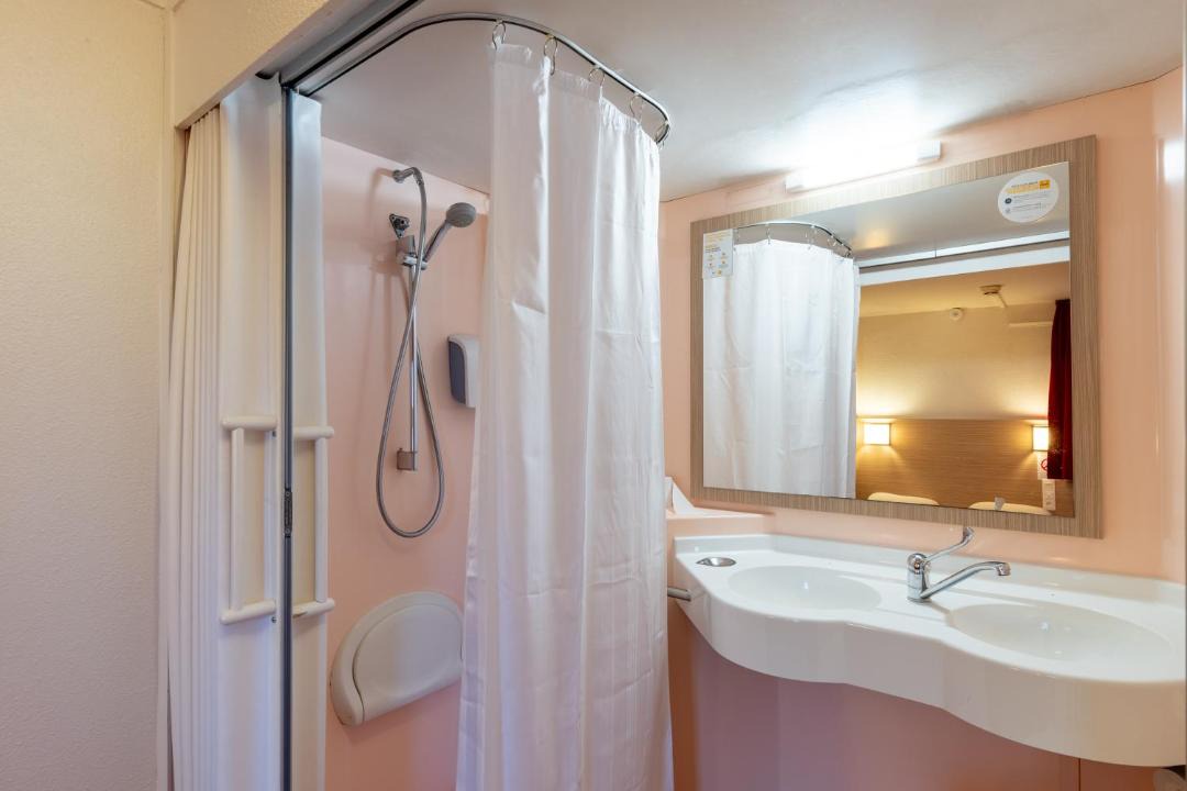 Photo of Bathroom in Seclin