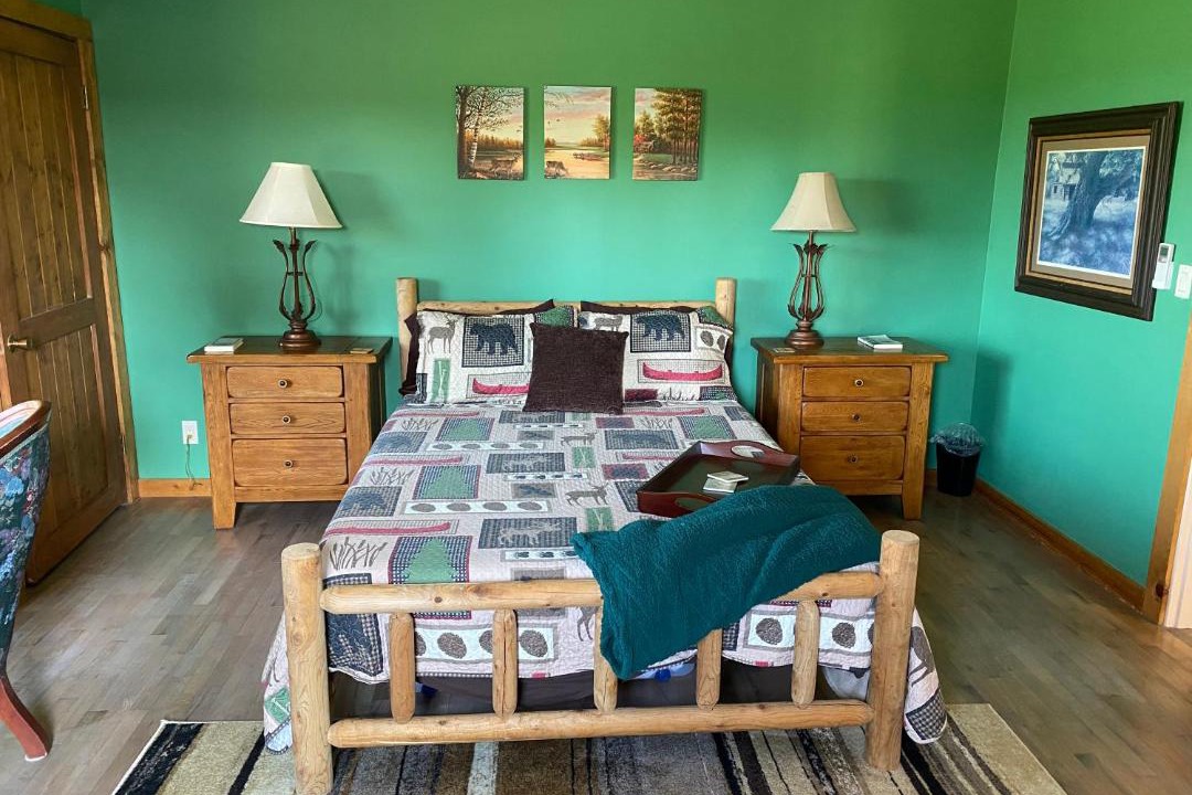 Photo of Bedroom in Oak Harbor