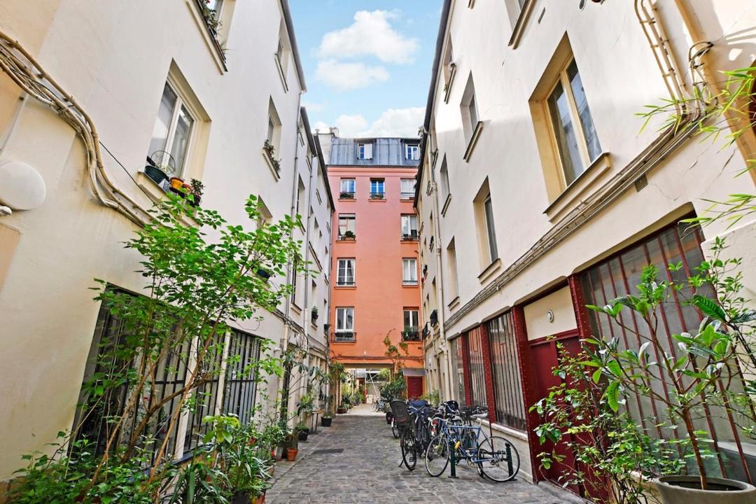 Photo of Others in Quartier de la Porte-Saint-Denis
