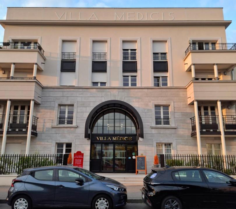 Photo of Others in Saint-Cyr-l'Ecole