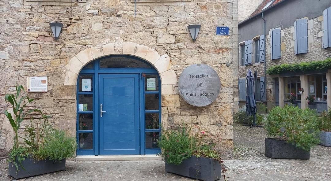 Photo of Others in Villeneuve d'Aveyron