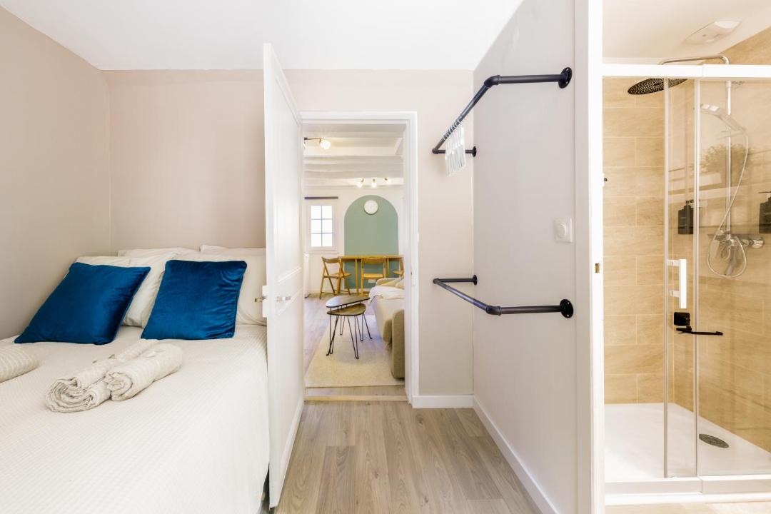 Photo of Others in Barentin