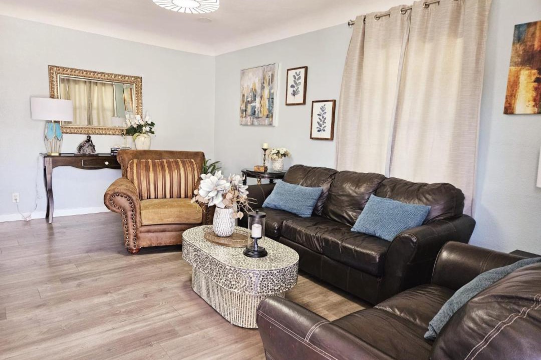 Photo of Livingroom in Yuba City