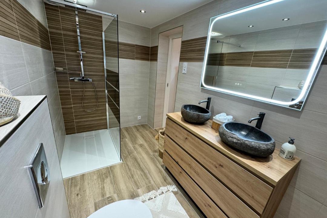 Photo of Bathroom in Bitche