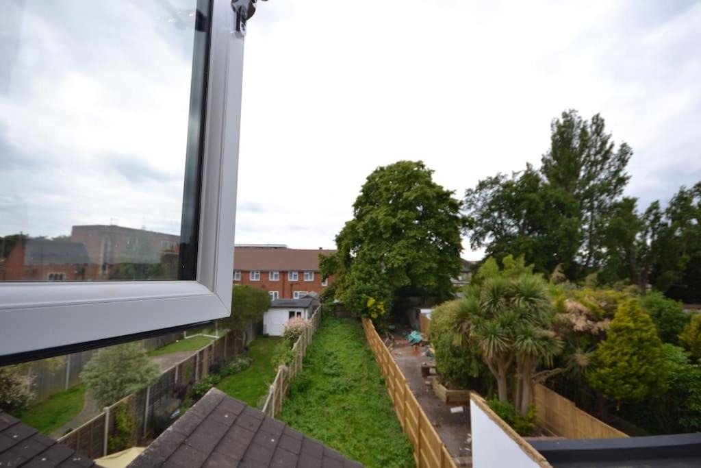 Photo of Patio Balcony in Beverley