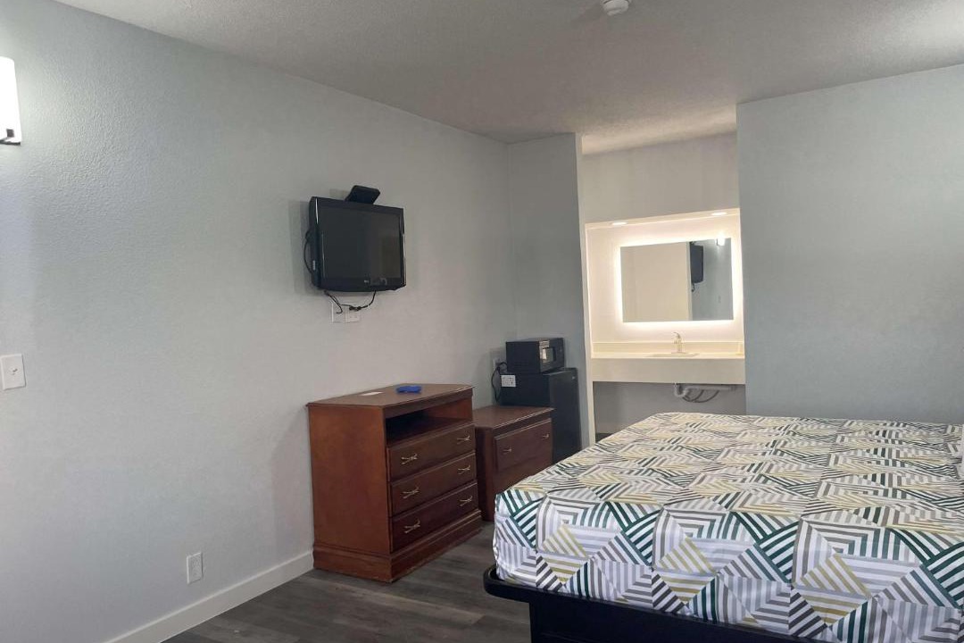 Photo of Bedroom in Cleveland